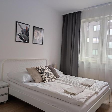 Lux Apartment Close To Medicover And Paley Варшава Экстерьер фото